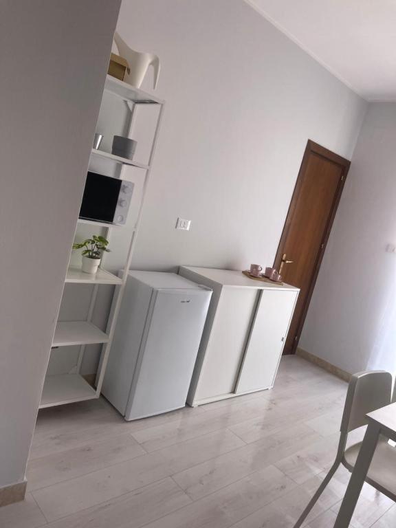 Апартаменты Casa XXI Aprile Изола-делле-Феммине Экстерьер фото