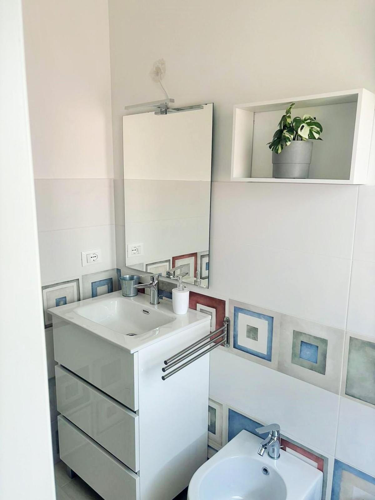 Апартаменты Casa XXI Aprile Изола-делле-Феммине Экстерьер фото